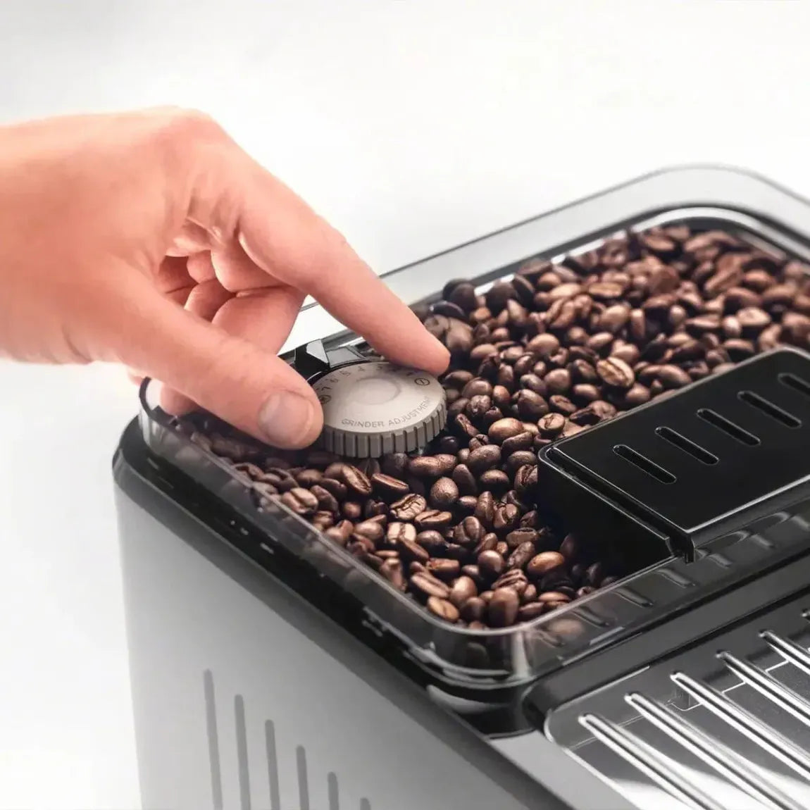 Super Automatic Espresso Machine with Cold Brew