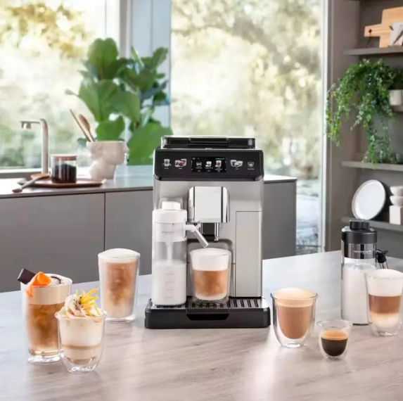 Super Automatic Espresso Machine with Cold Brew